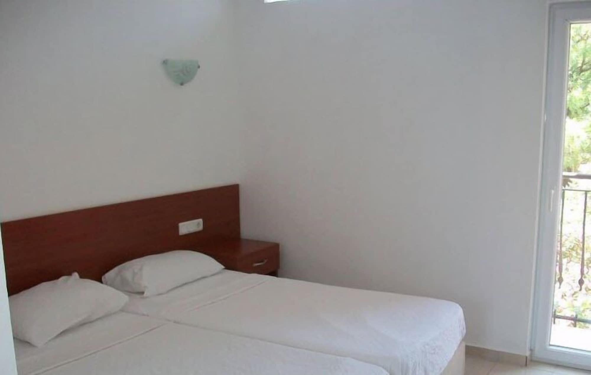 Kriss Otel Ortakent Exterior photo