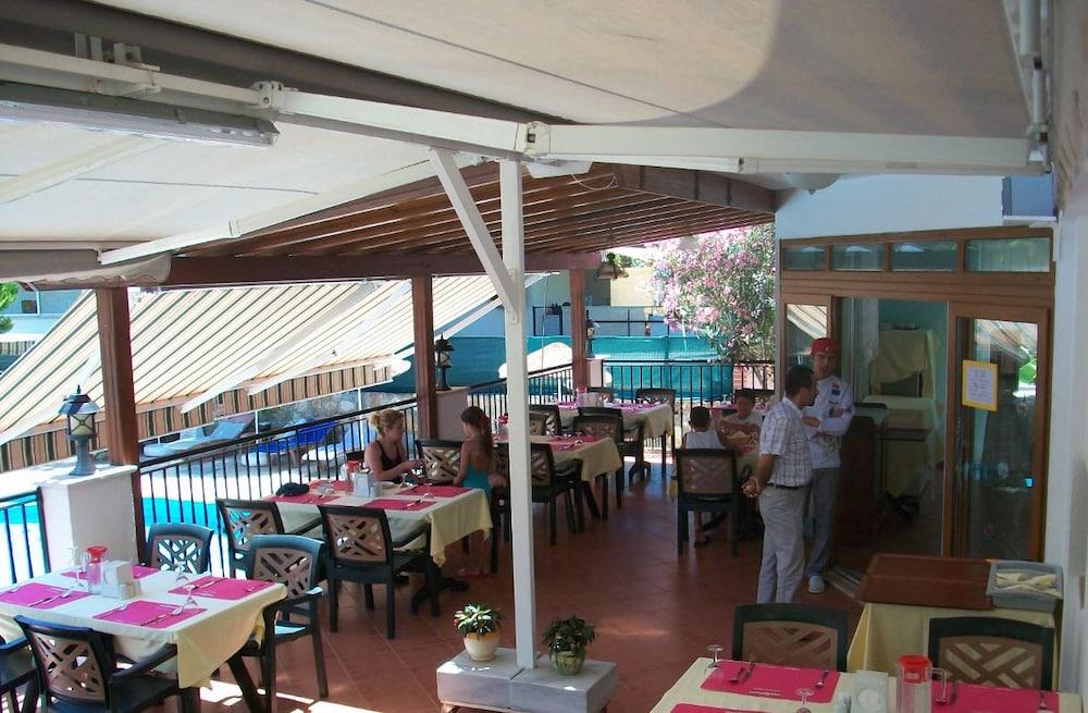 Kriss Otel Ortakent Exterior photo